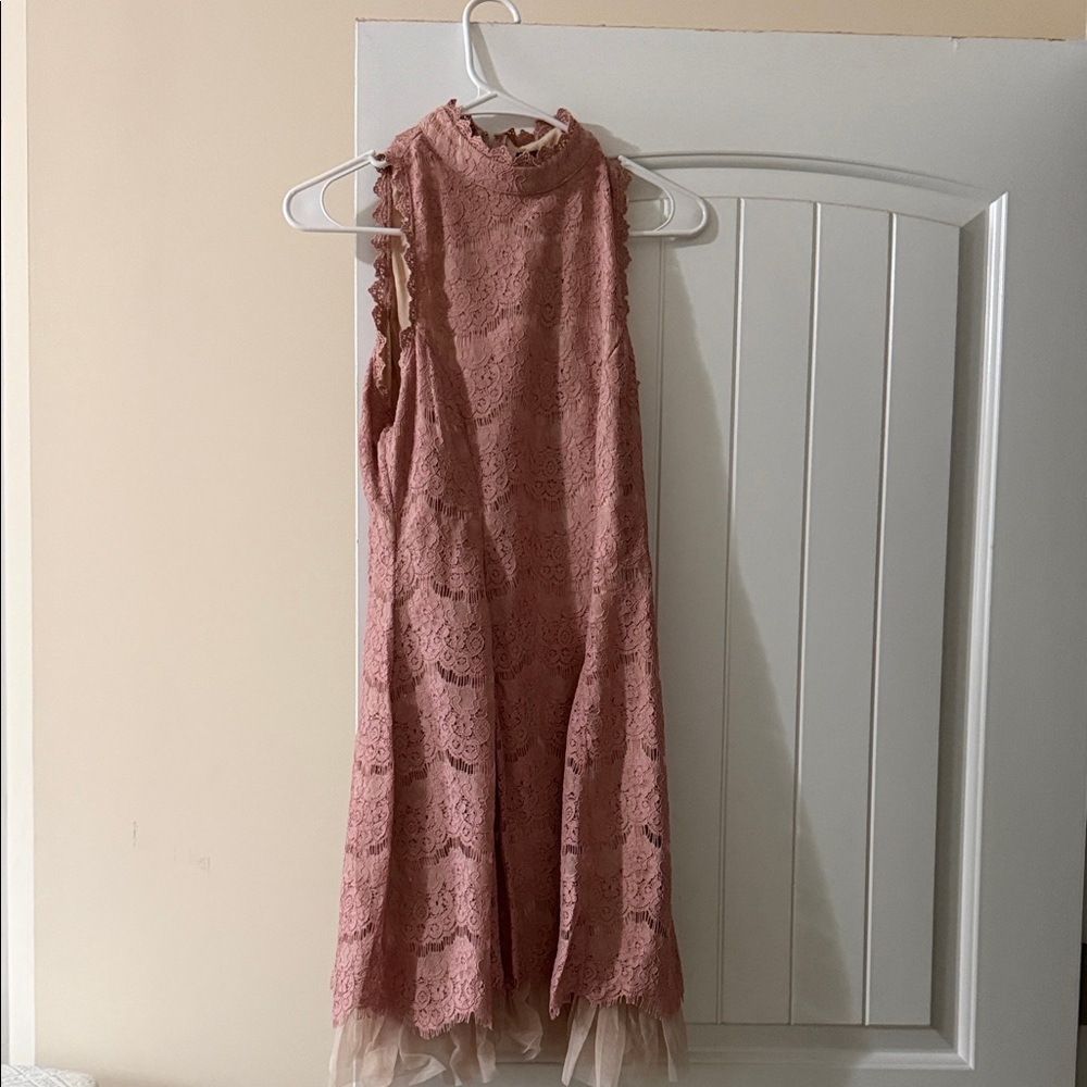 Elegant Pink Lace Dress